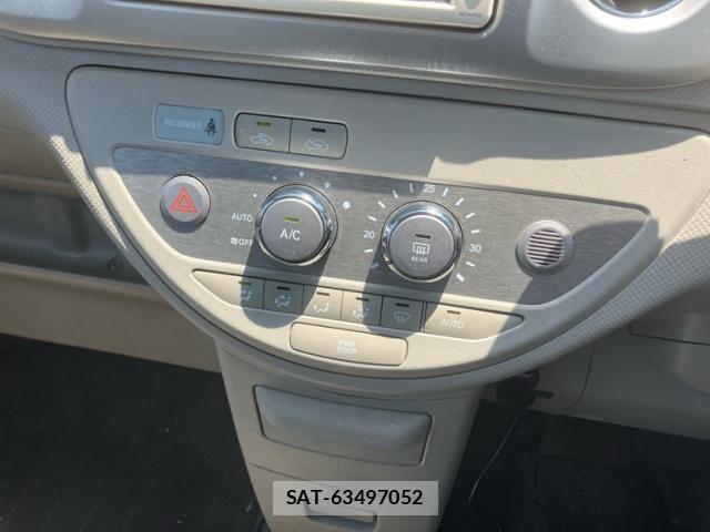 Toyota PORTE 2010-03 7251919-10