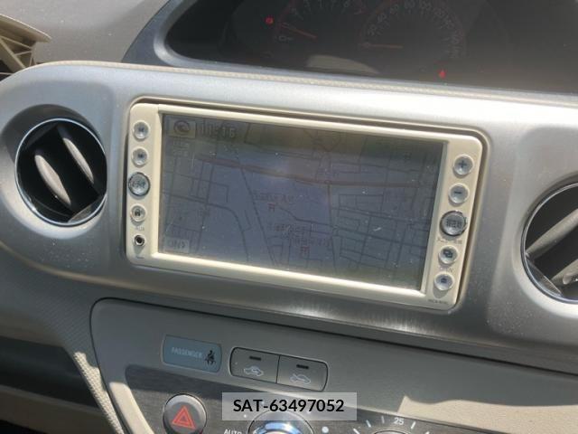 Toyota PORTE 2010-03 7251919-11