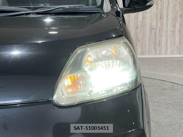 Toyota PORTE 2013-11 7251920-9