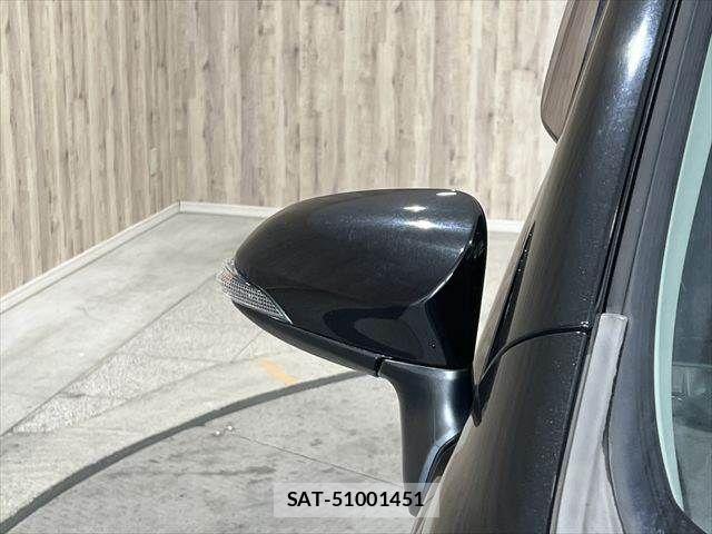 Toyota PORTE 2013-11 7251920-20