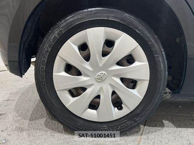 Toyota PORTE 2013-11 7251920-26
