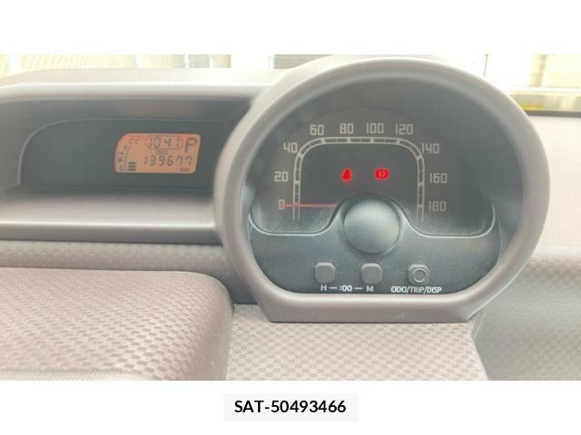 Toyota PORTE 2013-05 7251916-10