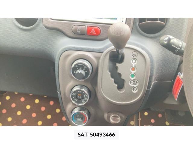 Toyota PORTE 2013-05 7251916-15