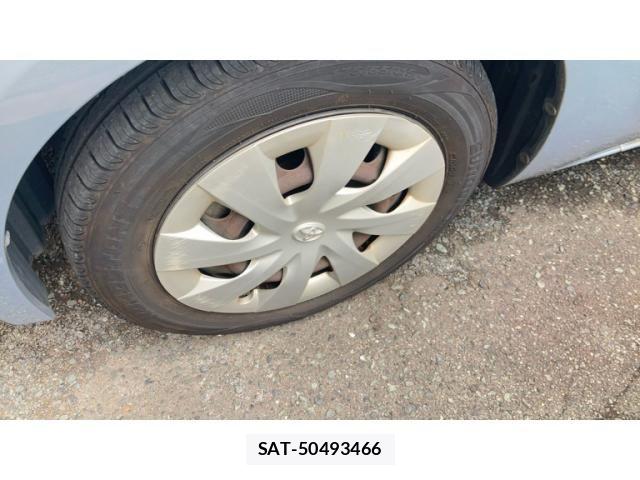 Toyota PORTE 2013-05 7251916-6
