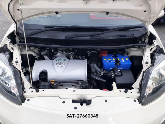 Toyota PORTE 2015-07 7272705-13