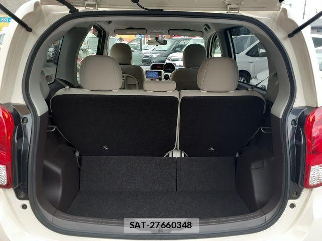 Toyota PORTE 2015-07 7272705-18