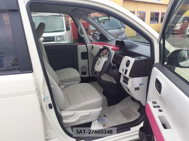 Toyota PORTE 2015-07 7272705-1