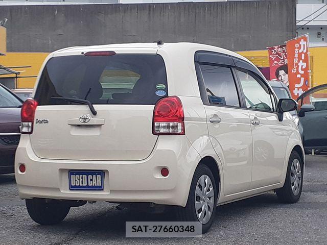Toyota PORTE 2015-07 7272705-2