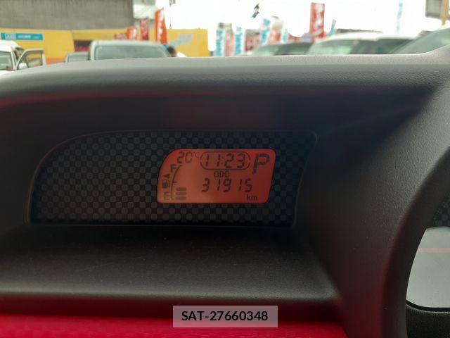 Toyota PORTE 2015-07 7272705-29