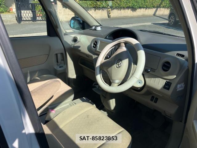 Toyota PORTE 2009-12 7329375-10