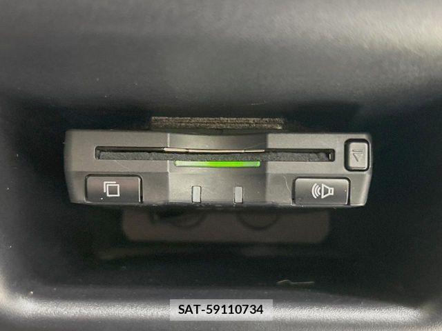 Toyota PORTE 2013-06 7329366-4