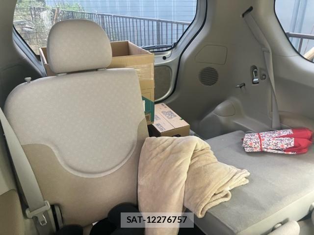 Toyota PORTE 2011-11 7329372-11