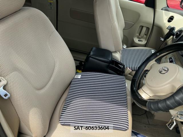 Toyota PORTE 2006-03 7393544-16