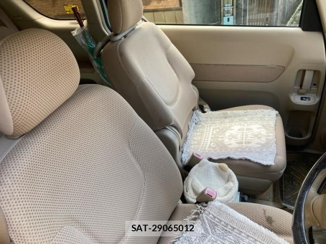 Toyota PORTE 2005-07 7456795-4