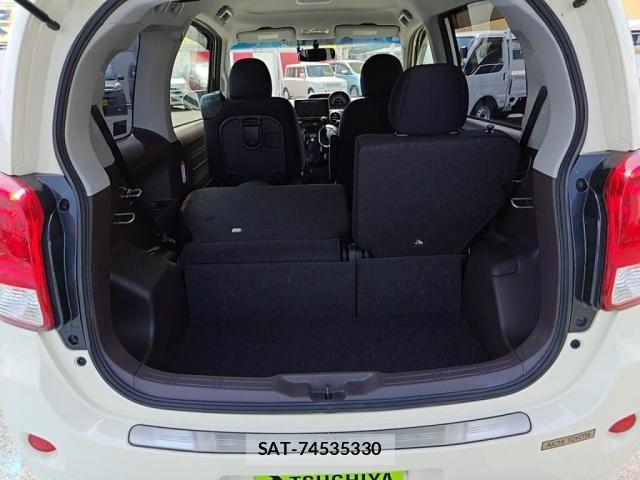 Toyota PORTE 2015-09 7456784-22