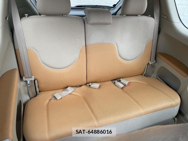 Toyota PORTE 2007-05 7456797-10