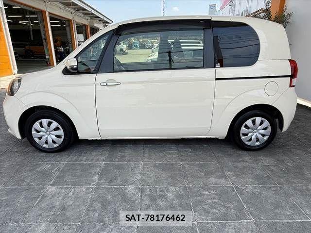 Toyota PORTE 2013-10 7502240-11