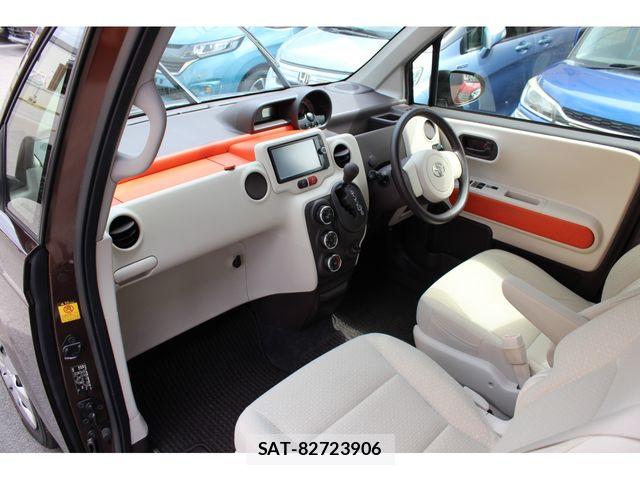 Toyota PORTE 2013-05 7502241-16