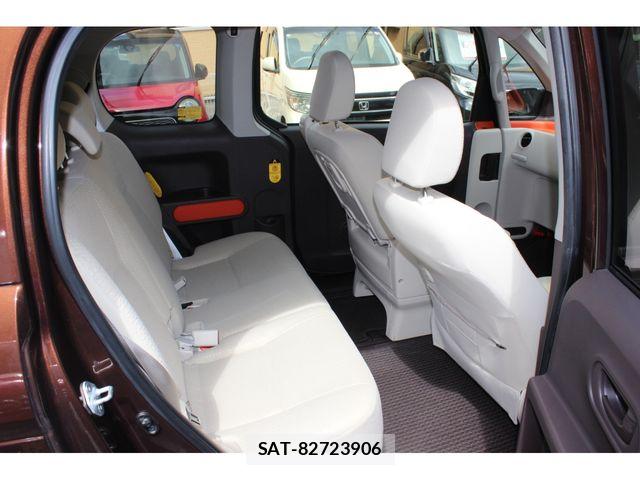 Toyota PORTE 2013-05 7502241-18