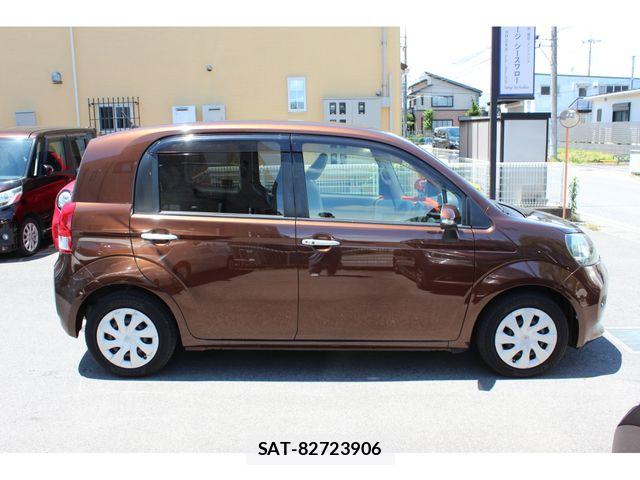 Toyota PORTE 2013-05 7502241-6