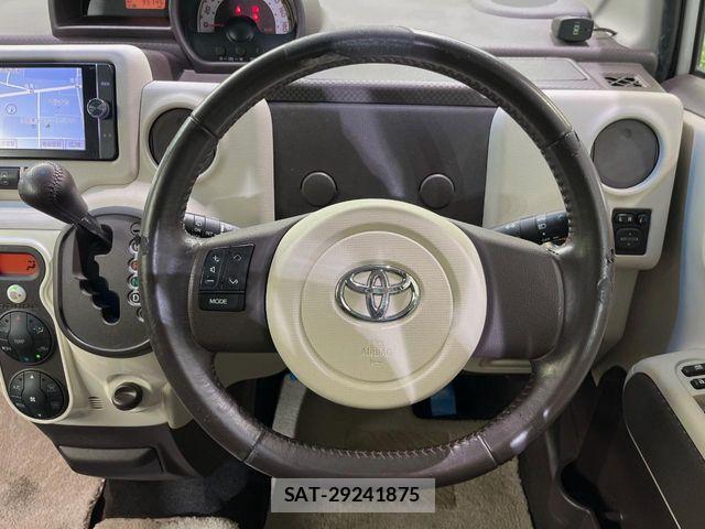 Toyota PORTE 2013-11 7562639-12