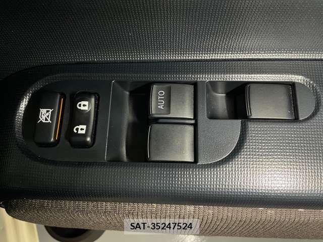 Toyota PORTE 2019-09 7562638-14