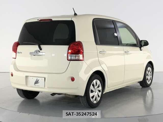 Toyota PORTE 2019-09 7562638-5