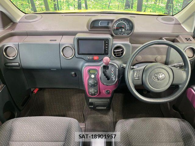 Toyota PORTE 2015-11 7619189-1