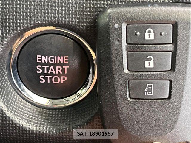 Toyota PORTE 2015-11 7619189-6