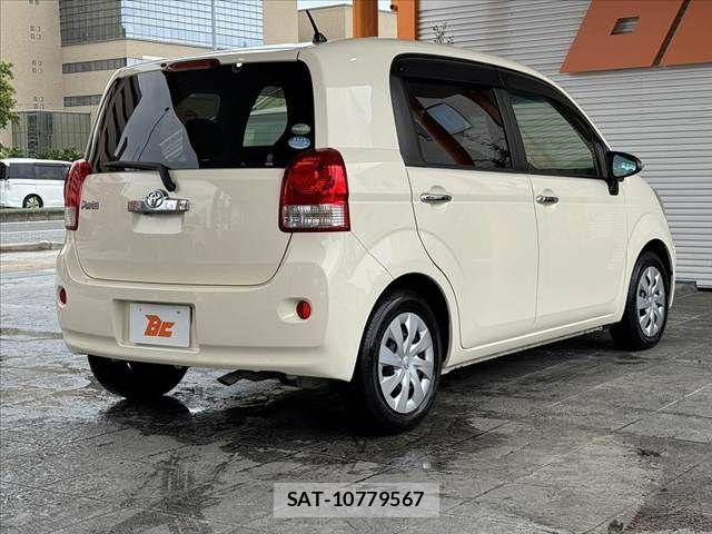 Toyota PORTE 2015-03 7619190-13