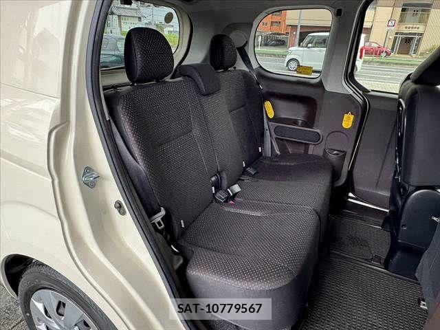 Toyota PORTE 2015-03 7619190-15