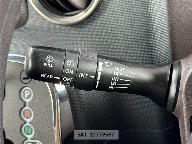 Toyota PORTE 2015-03 7619190-23