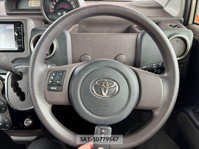 Toyota PORTE 2015-03 7619190-6