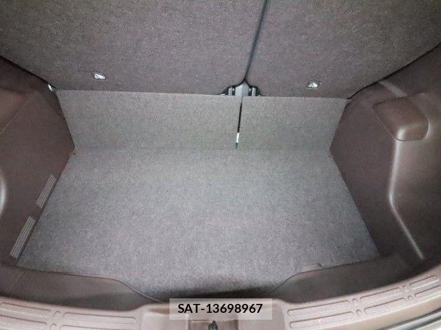 Toyota PORTE 2014-09 7619188-11