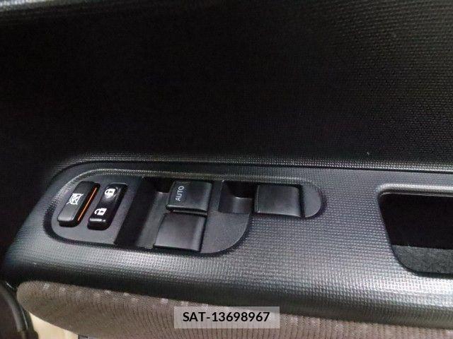Toyota PORTE 2014-09 7619188-4