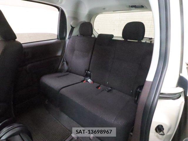 Toyota PORTE 2014-09 7619188-7