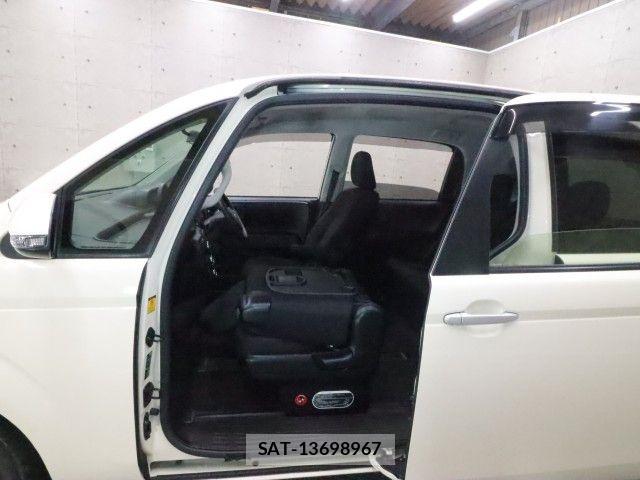Toyota PORTE 2014-09 7619188-8