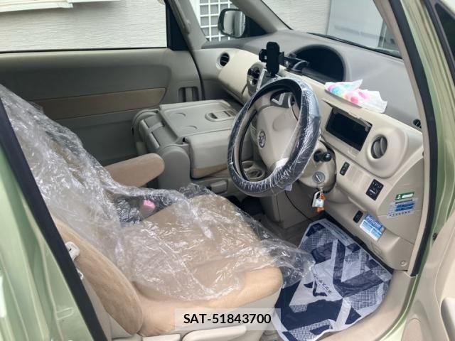 Toyota PORTE 2008-06 7619191-9