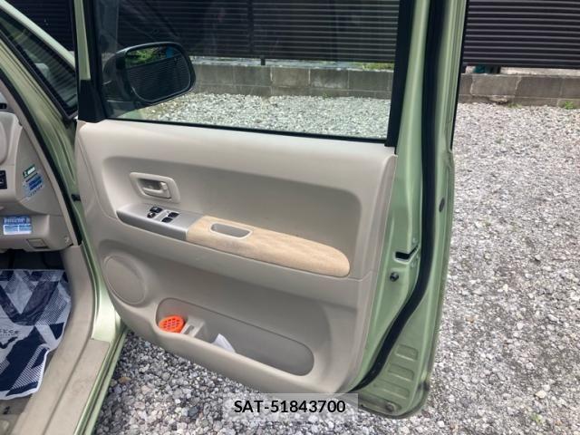 Toyota PORTE 2008-06 7619191-8