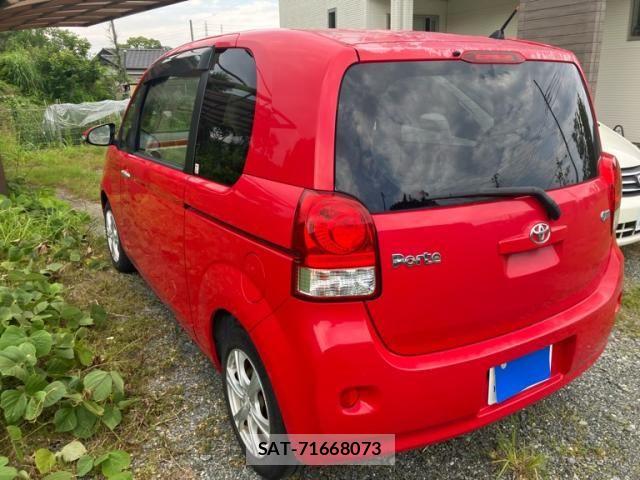Toyota PORTE 2012-10 7619192-4