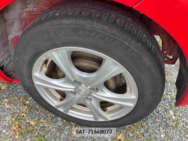 Toyota PORTE 2012-10 7619192-7