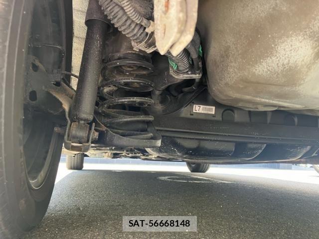 Toyota PORTE 2013-01 7727230-7