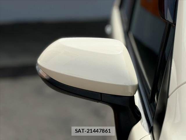 Toyota PORTE 2015-12 7727232-28