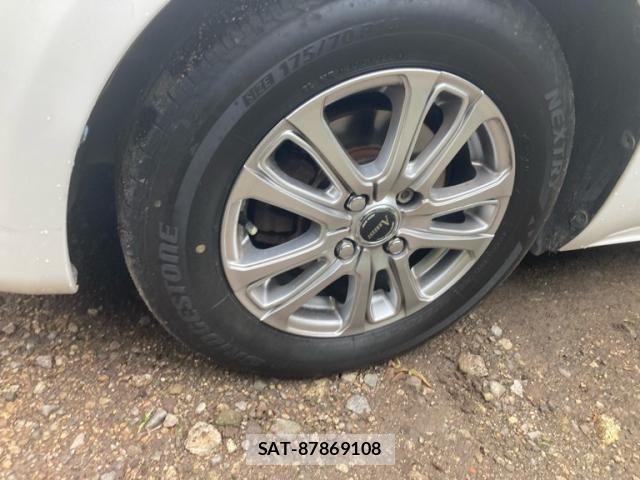 Toyota PORTE 2007-07 7727233-3