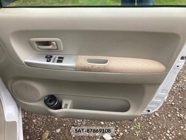 Toyota PORTE 2007-07 7727233-7