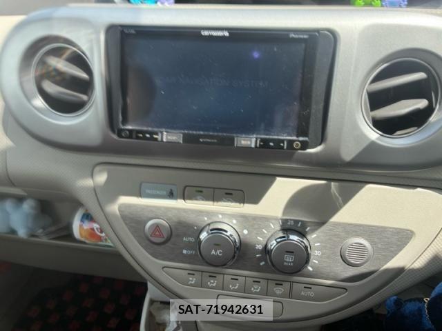 Toyota PORTE 2012-01 7727236-19