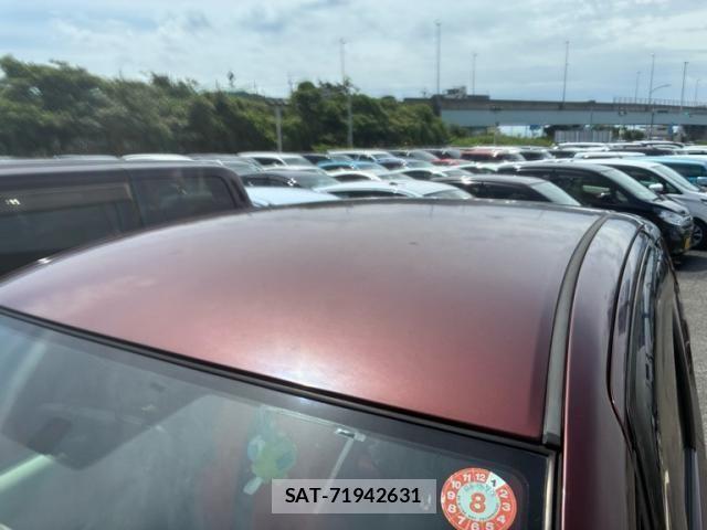 Toyota PORTE 2012-01 7727236-5