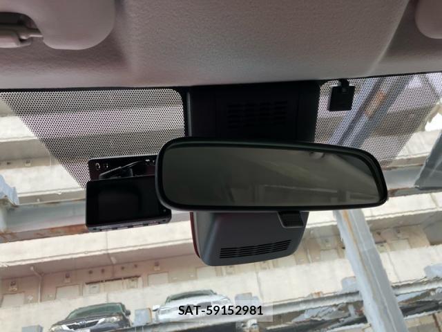 Toyota PORTE 2017-11 7727228-17