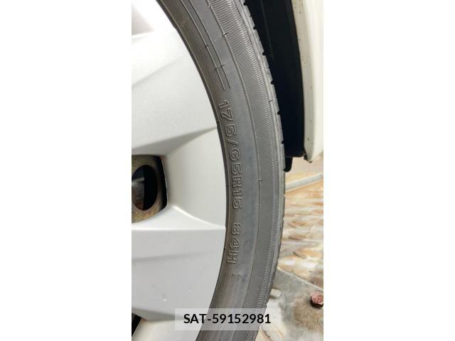 Toyota PORTE 2017-11 7727228-23