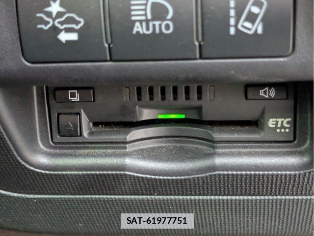Toyota PORTE 2016-09 7727229-14